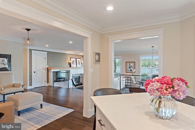 16 Spa Creek Lndg, Annapolis, MD 21403 - kitchen featuring dark wood finished floors, ornamental molding, recessed lighting, decorative light fixtures, and white cabinetry