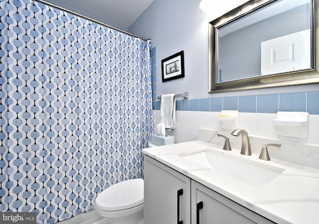 403 Grenoble Dr, Sellersville, PA 18960 - full bath featuring vanity, a shower with shower curtain, and tile walls