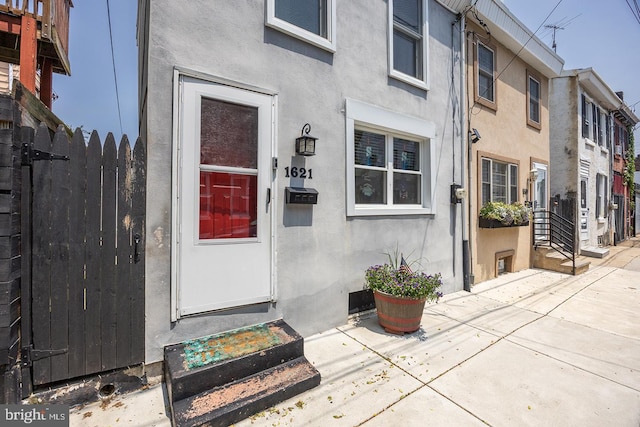 1621 E Hewson St, Philadelphia, PA 19125 - entrance to property featuring stucco siding