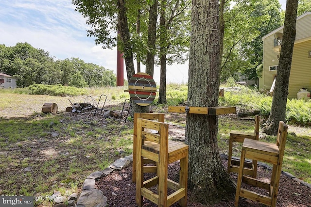 138 Banbury Dr, Bushkill, PA 18324 - view of yard