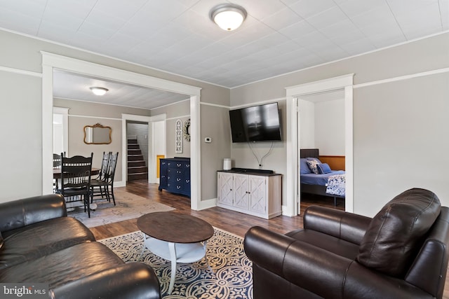 229 E Canal St, Hershey, PA 17033 - living room with dark wood finished floors and crown molding