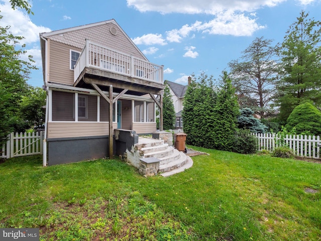 408 Summit Ave, Fort Washington, PA 19034 - back of house with a balcony