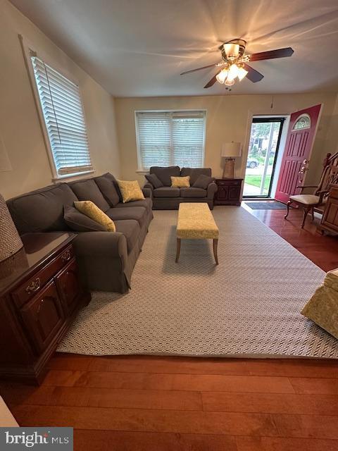 710 Wildell Rd Unit 108, Drexel Hill, PA 19026 - living room featuring wood finished floors and a ceiling fan