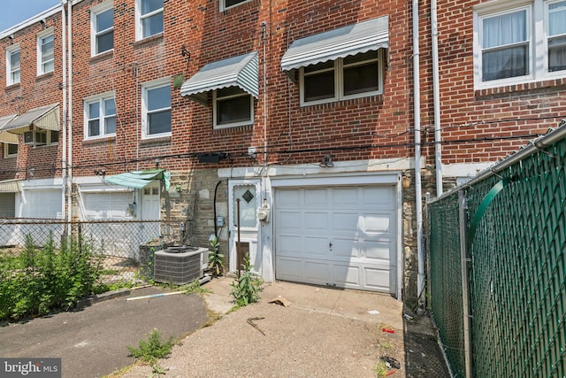 3018 Hellerman St, Philadelphia, PA 19149