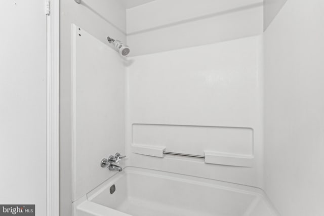 18330 Streamside Dr Unit 303, Gaithersburg, MD 20879 - bathroom featuring shower / tub combination