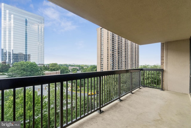 3709 S George Mason Dr Unit 604, Falls Church, VA 22041