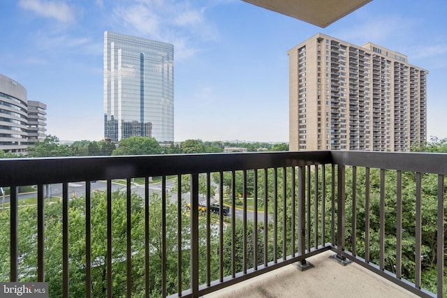 3709 S George Mason Dr Unit 604, Falls Church, VA 22041