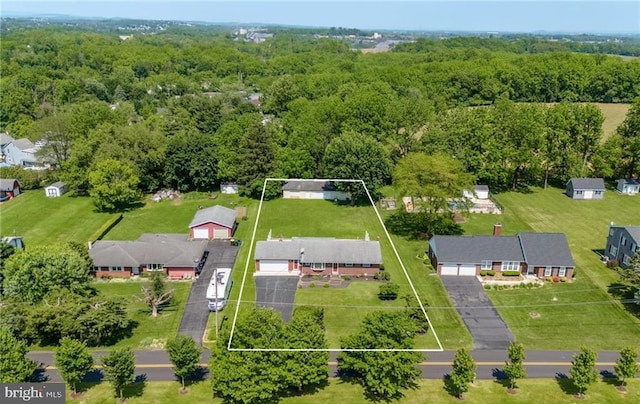 3324 Golf Course Rd, Allentown, PA 18104 - aerial view of property and surrounding area featuring property parcel outlined and a heavily wooded area
