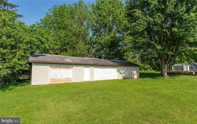3324 Golf Course Rd, Allentown, PA 18104 - view of detached garage