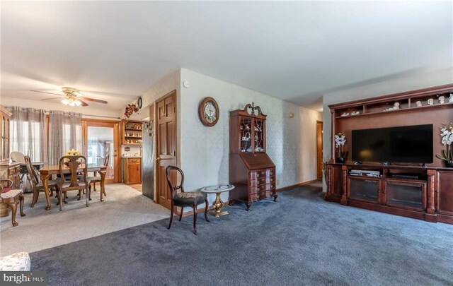 3324 Golf Course Rd, Allentown, PA 18104 - carpeted living room with a ceiling fan