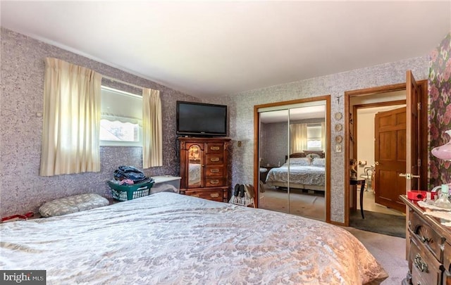 3324 Golf Course Rd, Allentown, PA 18104 - bedroom featuring wallpapered walls and a closet