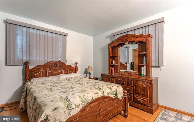3324 Golf Course Rd, Allentown, PA 18104 - bedroom featuring baseboards and light wood-type flooring
