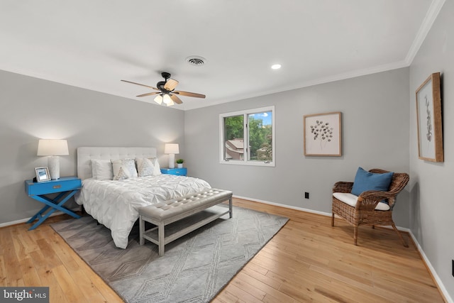 602 Sweet Brush Ct, Severna Park, MD 21146 - bedroom with crown molding, hardwood / wood-style flooring, a ceiling fan, and recessed lighting