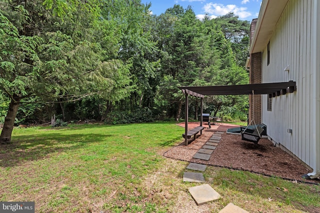 602 Sweet Brush Ct, Severna Park, MD 21146 - view of grassy yard featuring a patio area