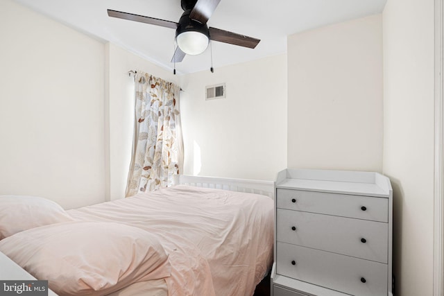 1228 S 22nd St, Philadelphia, PA 19146 - bedroom with ceiling fan