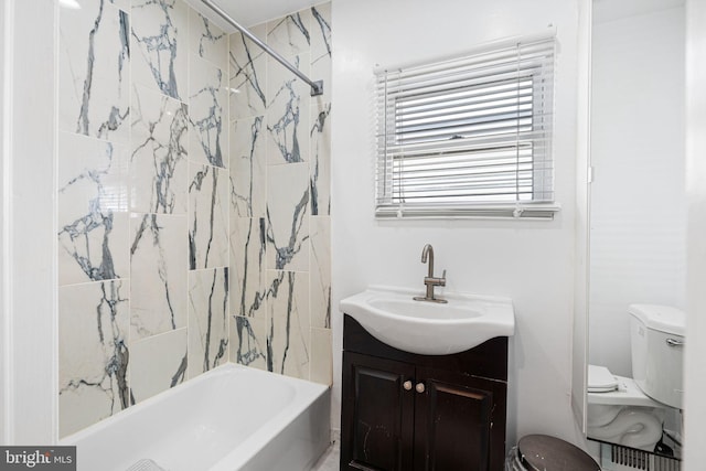 1228 S 22nd St, Philadelphia, PA 19146 - bathroom with vanity and shower / tub combination