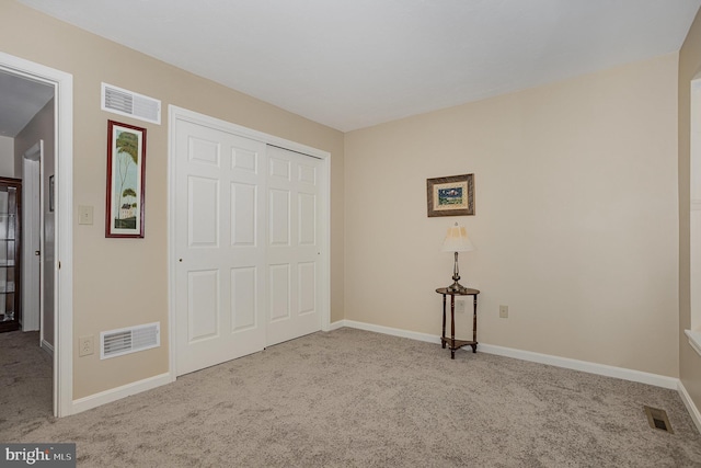 14 Cedarfield Dr, Gettysburg, PA 17325 - unfurnished bedroom with carpet floors and a closet
