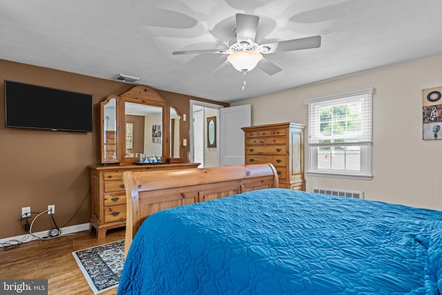 440 E Magnolia Dr, Morrisville, PA 19067 - bedroom with wood finished floors and a ceiling fan