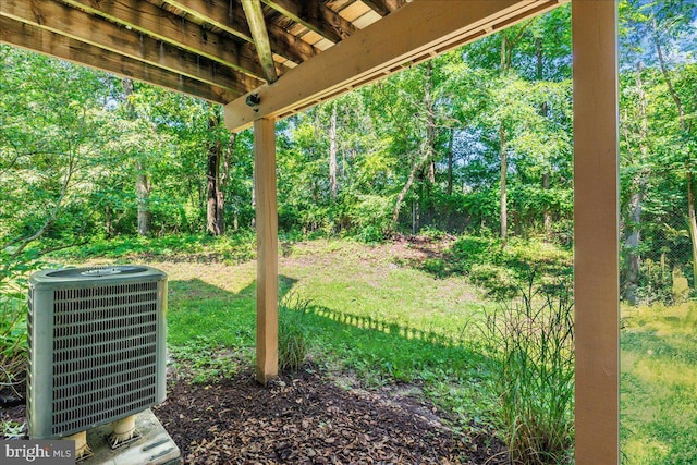 2222 Commissary Cir Unit 198, Odenton, MD 21113 - view of grassy yard