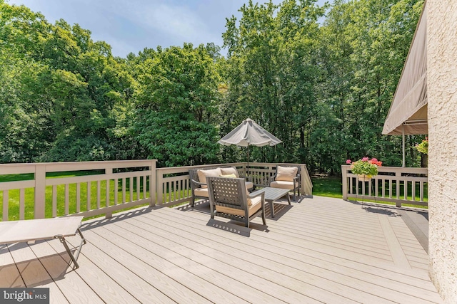 210 Cambridge Chase Chase, Exton, PA 19341 - wooden terrace with outdoor lounge area