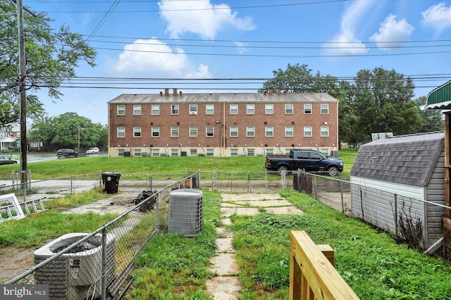 8206 Boundary, Baltimore, MD 21222 - view of yard