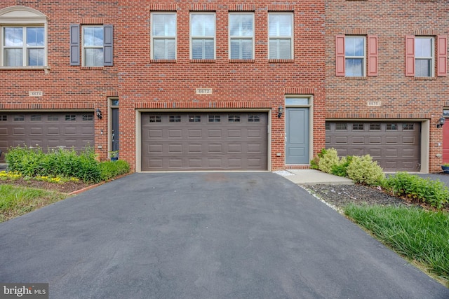 6672 Bartrams Forest Ln, Haymarket, VA 20169