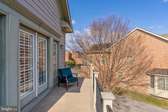 6139 Sligo Mill Rd NE, Washington, DC 20011 - view of patio / terrace featuring a balcony