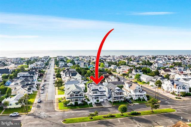 1005 Dune Dr, Avalon, NJ 08202 - aerial view of residential area