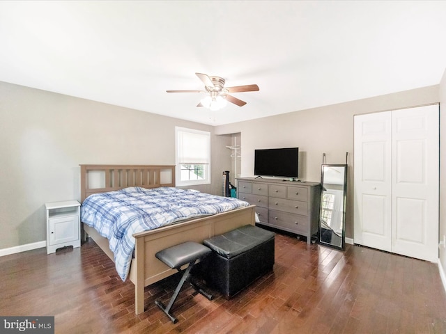 4503 Oakview Ln, Bowie, MD 20715 - bedroom with dark wood-type flooring and a ceiling fan
