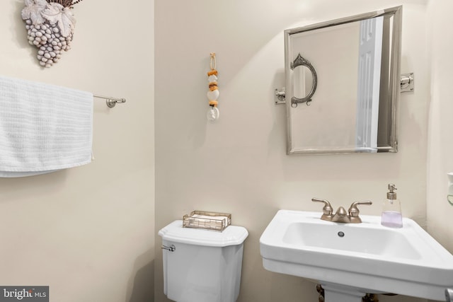 14519 Keeneland Cir, North Potomac, MD 20878 - half bathroom featuring a sink and toilet