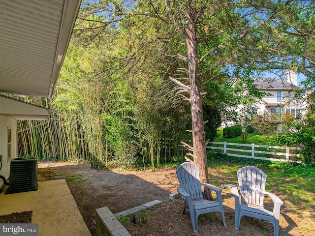 7802 Gary Ln, Severn, MD 21144 - view of yard