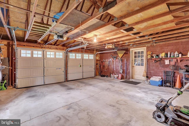 2165 Broadway, Hanover, PA 17331 - view of garage