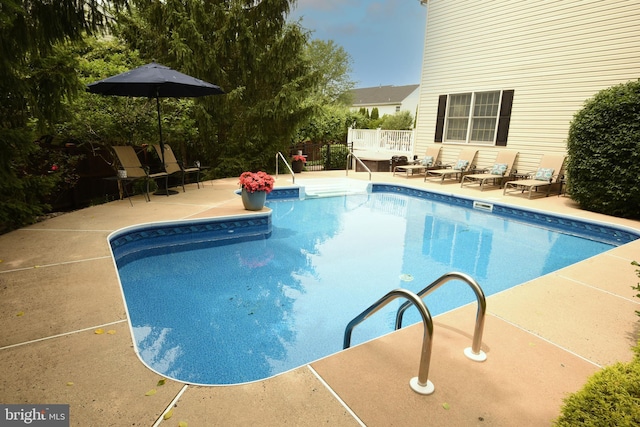 3930 Liz Cir, Doylestown, PA 18902 - swimming pool featuring a patio area and a deck