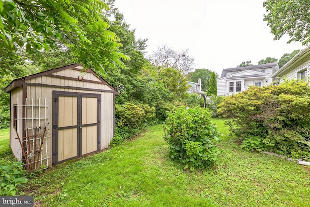120 W Seventh St Unit 150, Media, PA 19063 - view of grassy yard with a shed