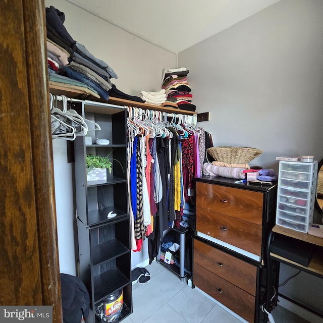 1709 Kingswood Pl, Clementon, NJ 08021 - spacious closet featuring tile patterned flooring