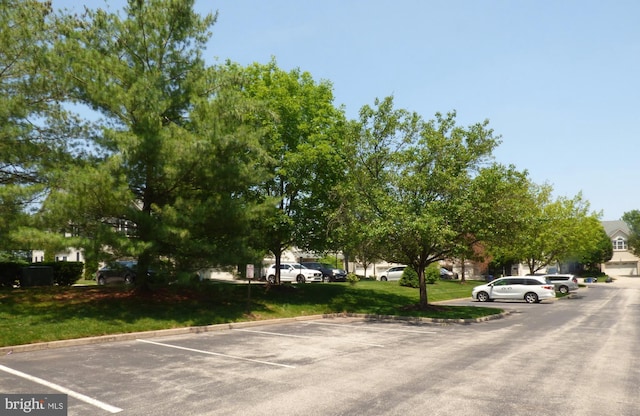 272 Center Point Ln, Lansdale, PA 19446 - view of uncovered parking lot