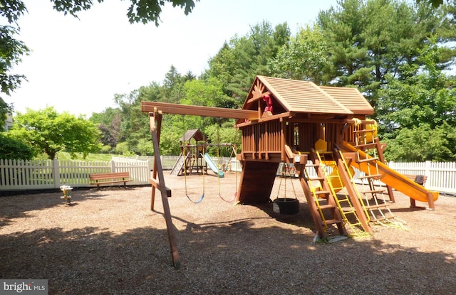 272 Center Point Ln, Lansdale, PA 19446 - view of community playground