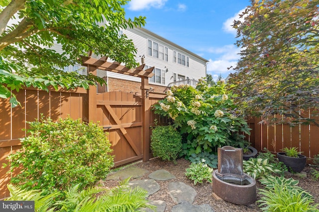 43665 Jernigan Ter, Leesburg, VA 20176 - view of gate