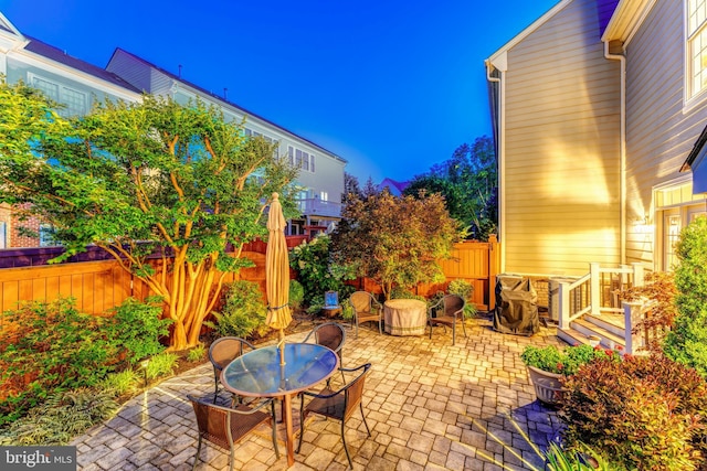 43665 Jernigan Ter, Leesburg, VA 20176 - view of patio featuring outdoor dining area