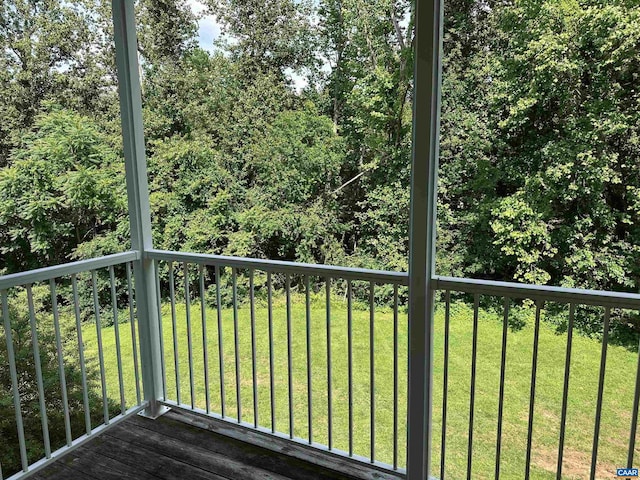 545 Burgoyne Rd Unit 8, Charlottesville, VA 22901 - view of balcony