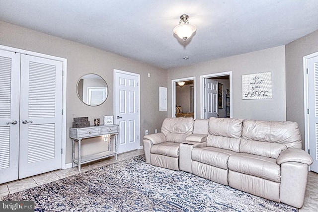 13812 Breezy Ridge Way Unit 101, Woodbridge, VA 22191 - view of tiled living room