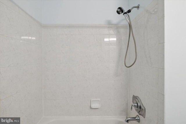 42 Frost Ln, Hightstown, NJ 08520 - full bath featuring bathtub / shower combination