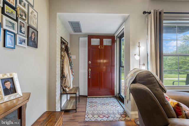 432 Old Forge Xing Unit 432, Devon, PA 19333 - foyer featuring dark wood-style floors