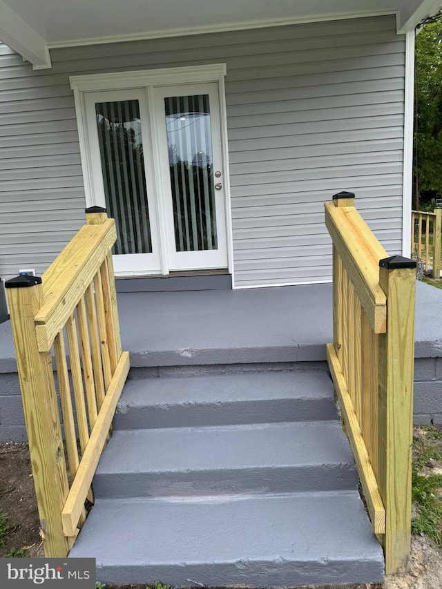 501 Tunstall Ave, Blackstone, VA 23824 - view of staircase