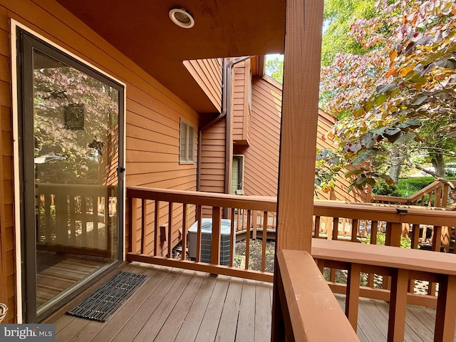 102 Tecumseh Trl, Hedgesville, WV 25427 - view of wooden deck