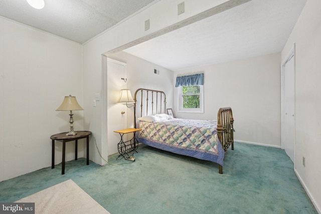 28 Cliff Rd, Front Royal, VA 22630 - bedroom with carpet