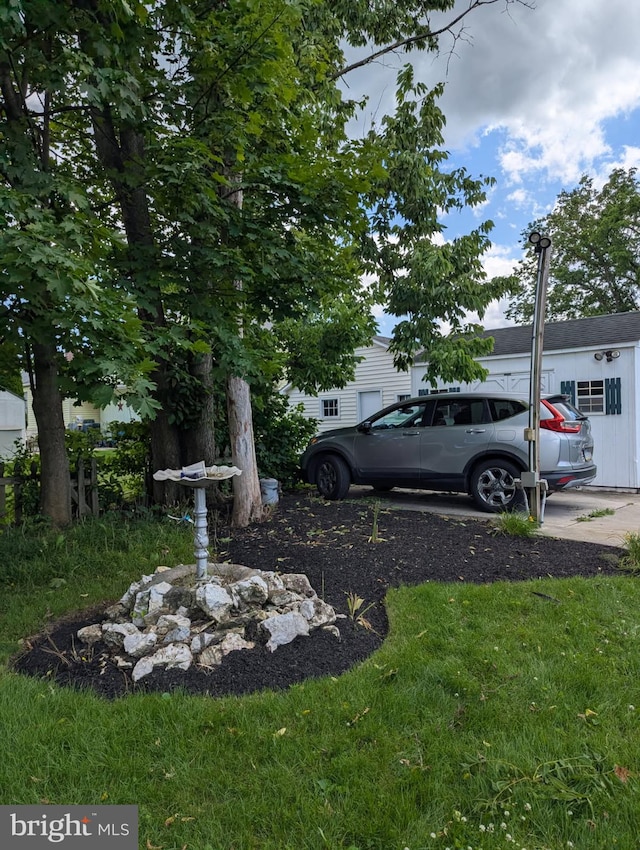 27 W High St, Hummelstown, PA 17036
