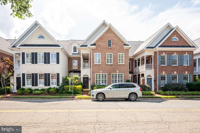 409 S Henry St, Alexandria, VA 22314 - view of front facade featuring brick siding