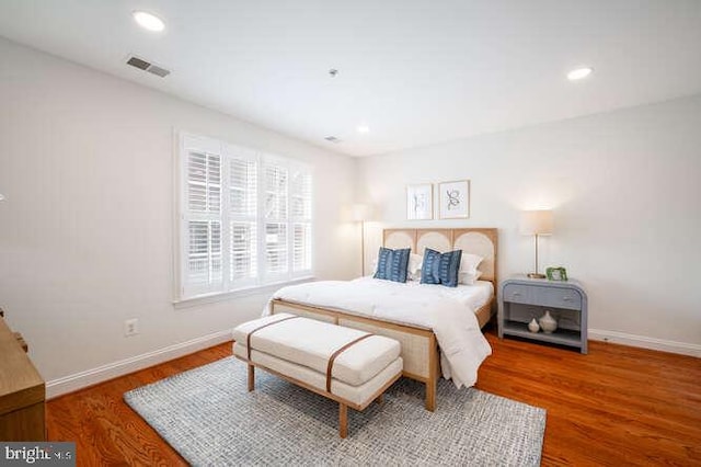 409 S Henry St, Alexandria, VA 22314 - bedroom featuring wood finished floors and recessed lighting