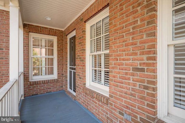 409 S Henry St, Alexandria, VA 22314 - view of covered porch